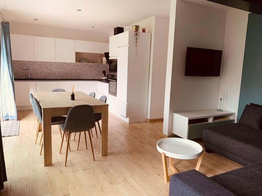ווילסלאם Maison En Plein Centre Avec Terrasse Et Jardin מראה חיצוני תמונה