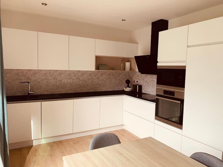 ווילסלאם Maison En Plein Centre Avec Terrasse Et Jardin מראה חיצוני תמונה